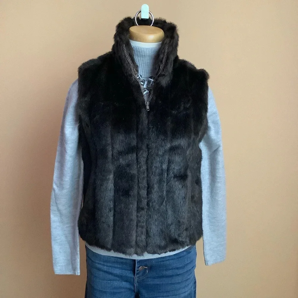 LE CHATEAU Faux Fur Mink Zip Vest Size S - Picture 14 of 15